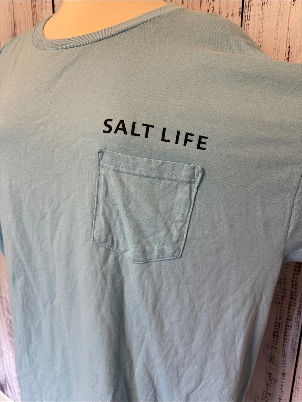 Salt Life Light Blue Short Sleeve Pocket Tee with‎ Small Logo